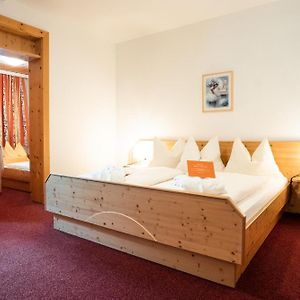 Familien-Zimmer